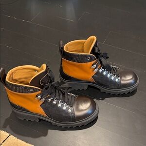 Chloé Bella Paneled Lizard-Effect Leather Ankle Boot